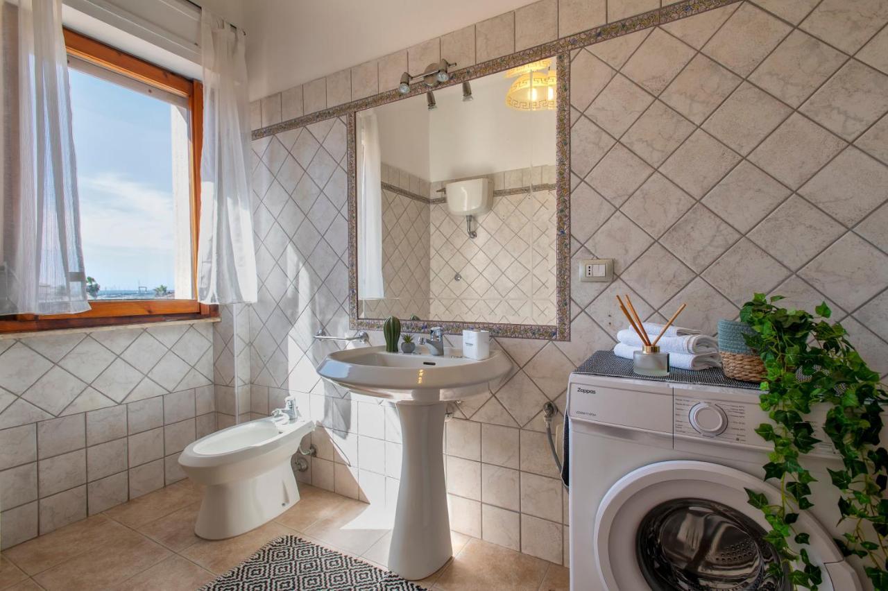 Apartmán Lungomare Garibaldi - Attico A Due Passi Dal Mare Alghero Exteriér fotografie