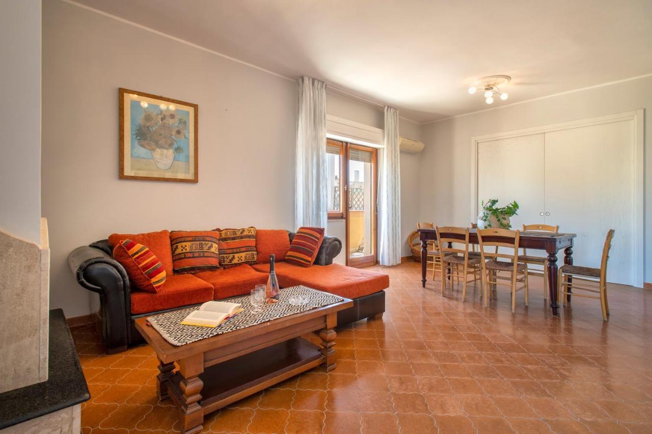 Apartmán Lungomare Garibaldi - Attico A Due Passi Dal Mare Alghero Exteriér fotografie