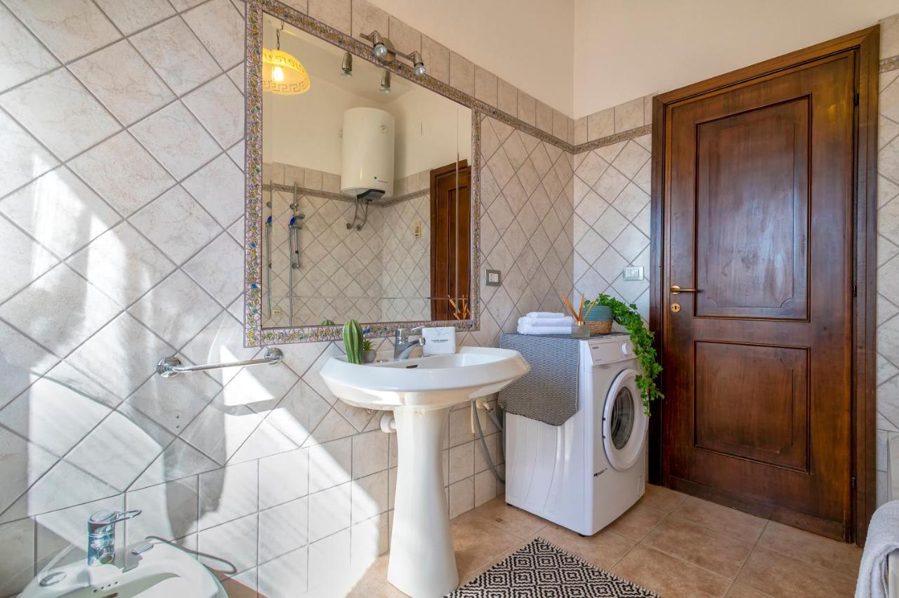 Apartmán Lungomare Garibaldi - Attico A Due Passi Dal Mare Alghero Exteriér fotografie